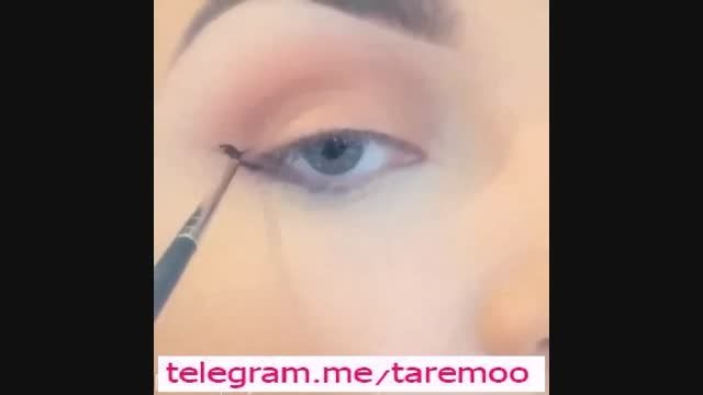 آرایش چشم با خط چشم دخترانه زیبا در تارمو