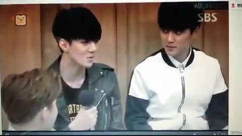 Sehun imitate girl voice