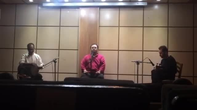 ایمان عنصری تار،بهزاد حسینی تمبک(استاد آموزشگاه موسیقی