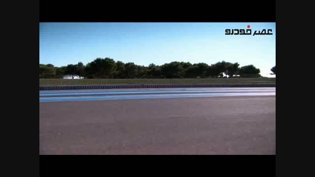 رقابت نیسان GTR با مک لارن MP۴-۱۲C در پیست