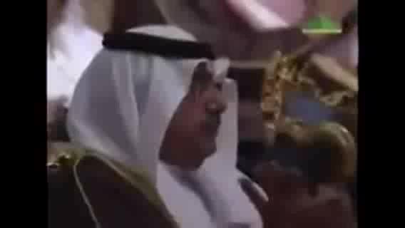 دو پادشاه عربستان درمقابل یک نوجوان