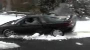 گیرکردن ماشین دربرف