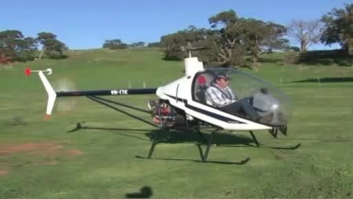 پرواز کردن با هلیکوپتر کوچک و شیک و جمع و جور و sport*