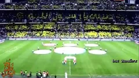 زیباترین صحنه در زمین فوتبال &hearts; ماشاء الله &hearts;