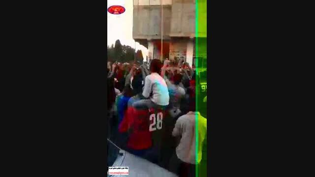 کارناوال شادی در خیابان  های قائمشهر بعد برد بازی نساجی