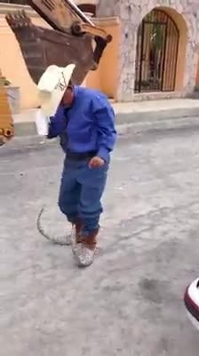 رقص مرد مکزیکی