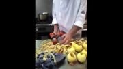 ابتکاری در پوست گرفتن سیب