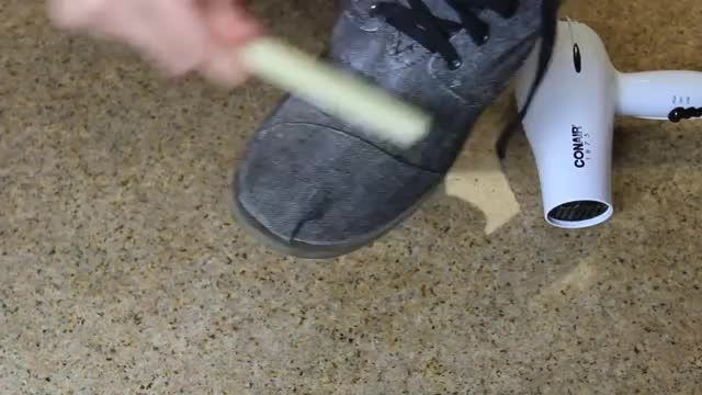 آموزش جالب ضدآب کردن کفش ها - www.1ideh.ir