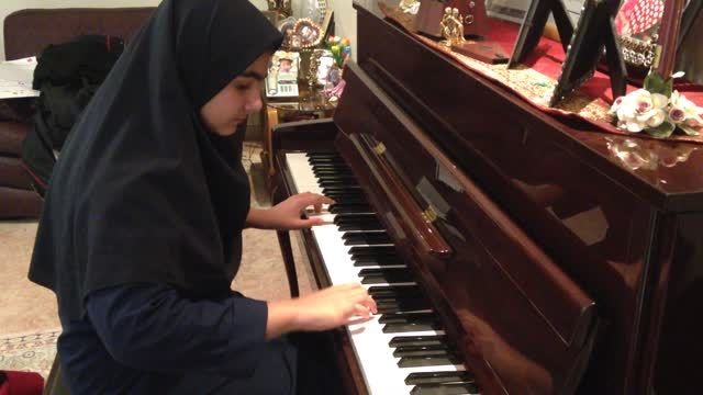 پیانیست جوان-آناهیتا تهرانی- 599, No.61