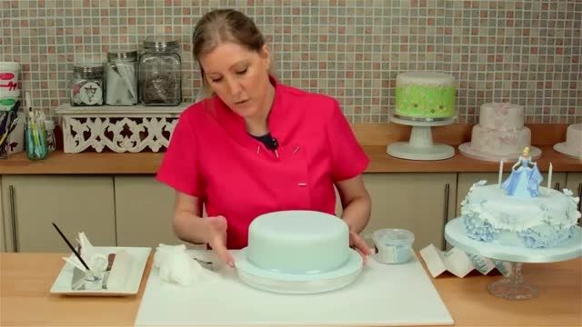کیک سیندرلا با فوندانت