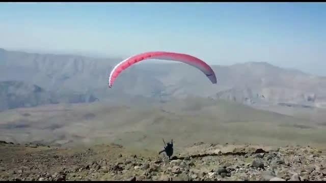 پرواز با پاراگلایدر از قله دماوند 94
