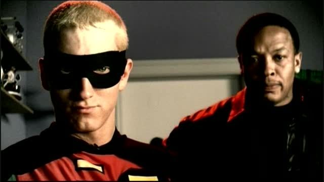 [Eminem-without me]