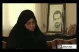 گریه مادر شهید احمدی روشن بعد از خبر دستگیری عوامل ترور فرزندش