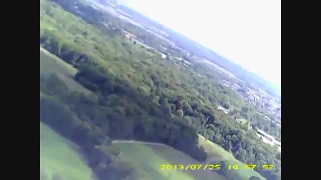 تصویربرداری هواپیما از سقوط خودش(خیلی زیبا)
