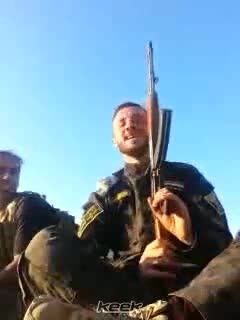 پکیدن داعشی توسط خمپاره