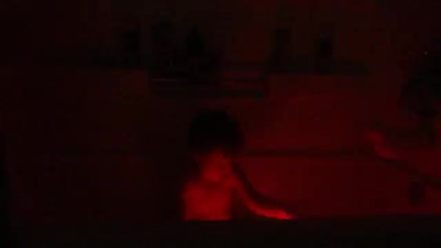 چراغ توپی رقص نور حمام برای کودکان