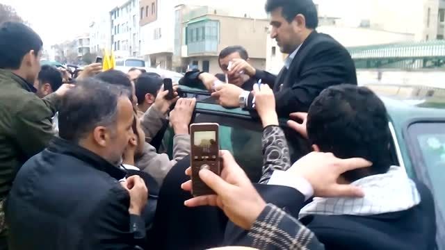 دکتر احمدی نژاد در راهپیمایی 22 بهمن