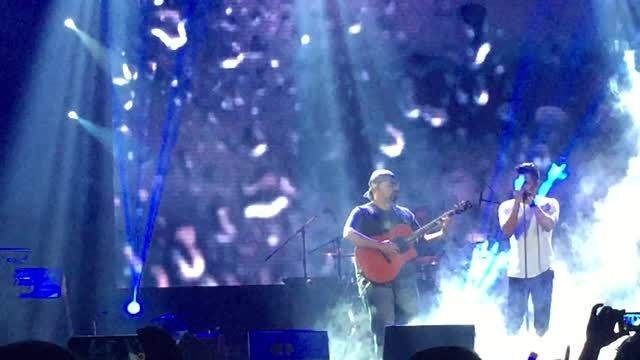 سیروان خسروی، اجرای زنده بارون پاییزی