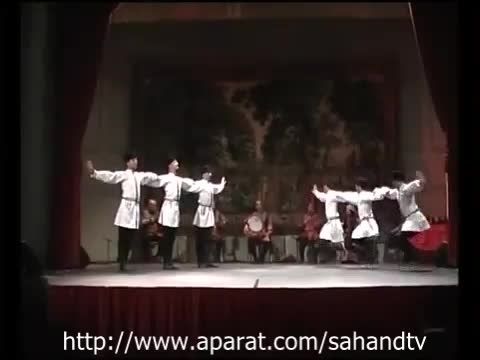 هنر رقص آذربایجانی برای شادی شما در عید نوروز