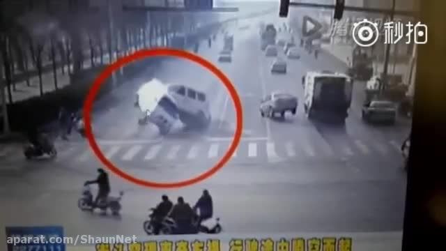 تصادف عجیب چند خودرو در چین شاید جلوه ویژه سینمایی