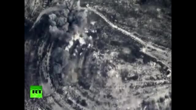 بمباران مواضع تروریست ها توسط روسیه