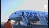بوئینگ 787 در تمان دنیا زمینگیر شد