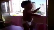 رقص عجیب بچه دو ساله