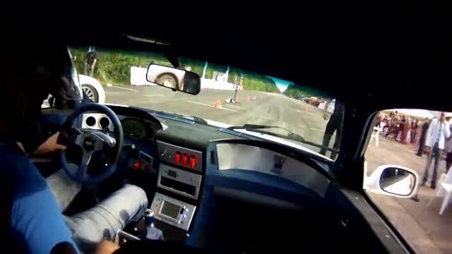 Bugatti vs Nissan GTR R34