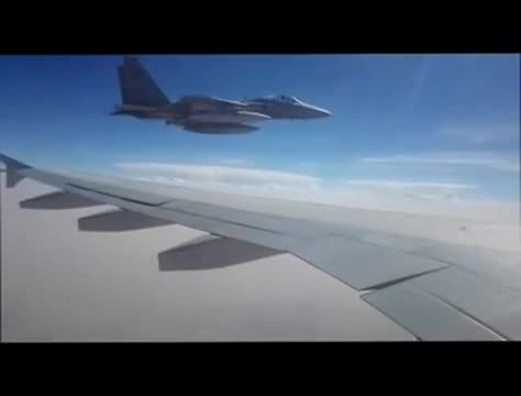 جت F-15 عربستان شانه به شانه هواپیمای ایرانی