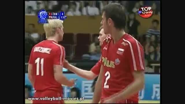 صحنه خنده دار والیبال چین و لهستان(مسابقه نظرسنجی)