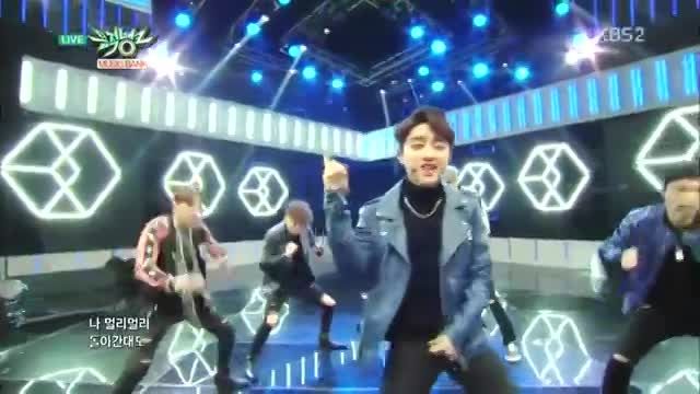 Exo-call me baby in music bank