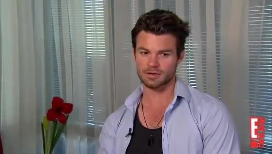 Daniel Gillies - Interview 02