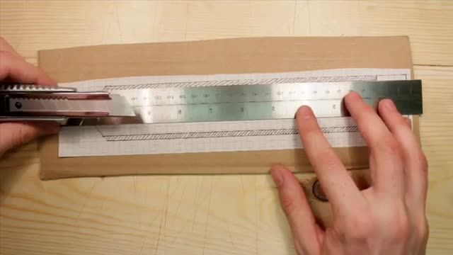 ساخت یک تیرکمان پیشرفته کارتونی با قابلت نصب بر روی دست