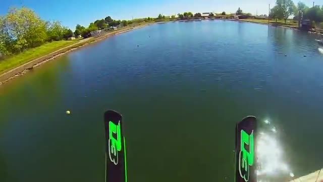 لذت اسکی روی آب با کامارو/فیلم قهرمان اسکی آب/جهان ورزش