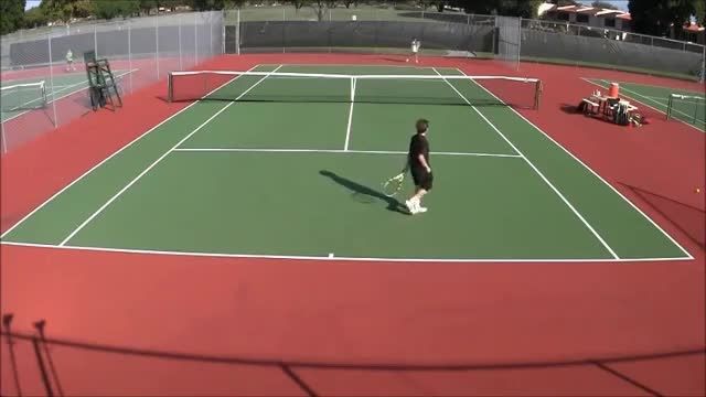 بازی تنیس پسران نوجوان