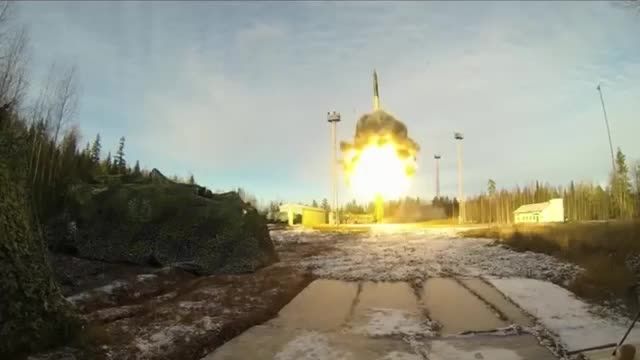 لانچ و شلیک موشک بالستیک توپول ام روسی در چند ثانیه