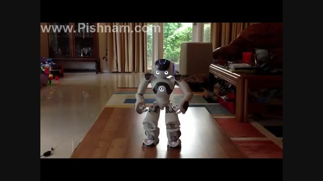 ربات رقصنده