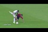 Ronaldo-Skils-Dribling-speed-left foot-right foot-free kick-solo goals-header