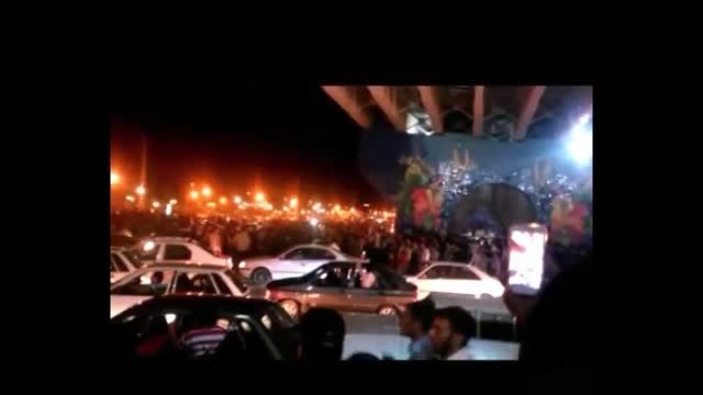 شادی مردم ارومیه پس از پیروزی ایران مقابل آمریکا