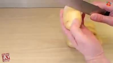 کندن پوست سیب زمینی خیلی راحته