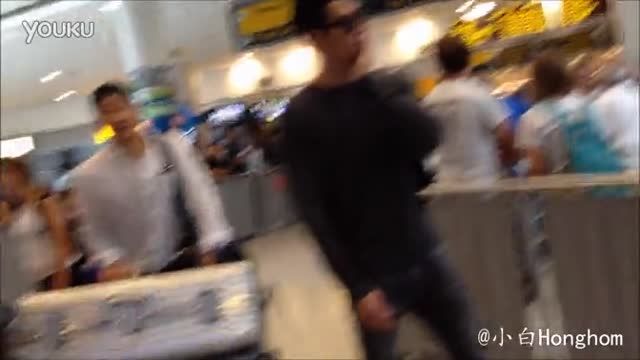 Kim Woobin Arrived at JFK Airport,  NYC
