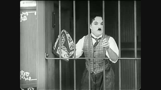 Charlie Chaplin - The Lion&#039;s Cage