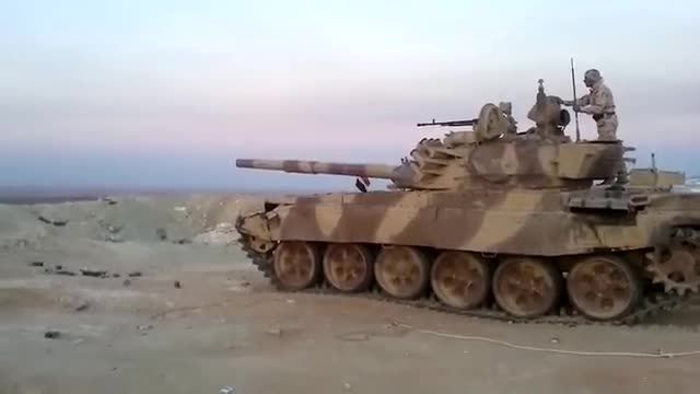T-72 های سپاه در شمال تكریت در حال عملیات