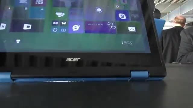 نگاهی نزدیک به لپ تاپ تبدیل شونده Acer Apire R11