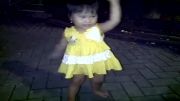 رقص بچه :)