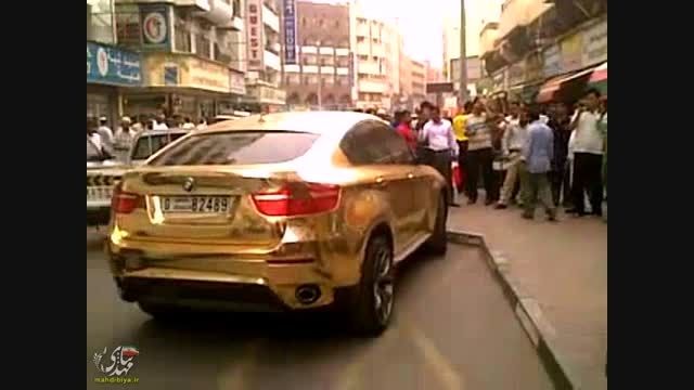 ماشین ساخته شده از طلا در دبی
