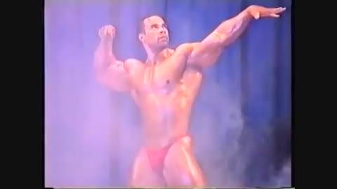 Kevin Levrone 1994 Guest Posing