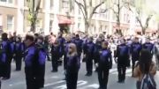 رژه و اجرای سرود ای ایران به وسیله امریکای ها.در منهتن