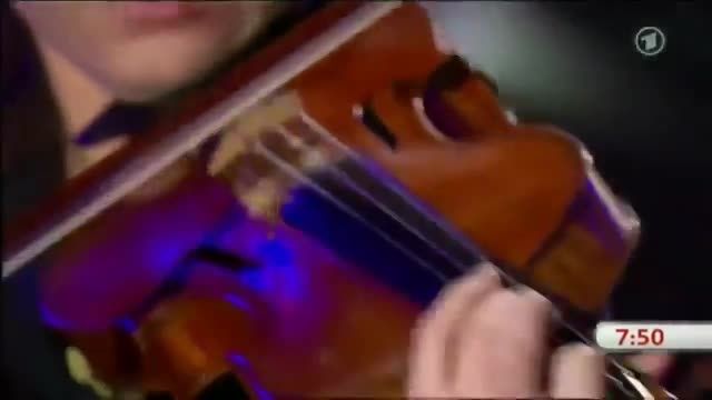 ویولن از جولیا فیشر - Paganini Caprice No.17