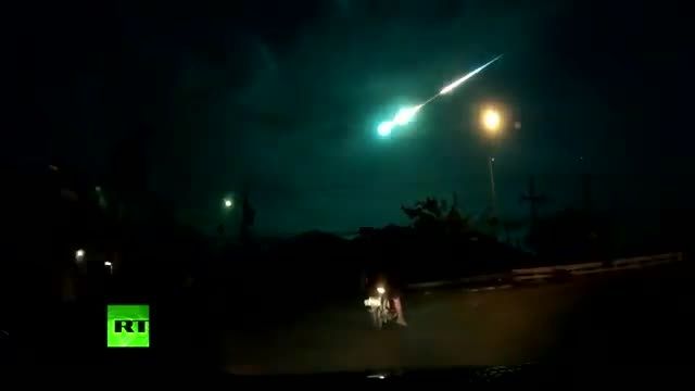 Awe-inspiring fireball lights up sky over Bangkok